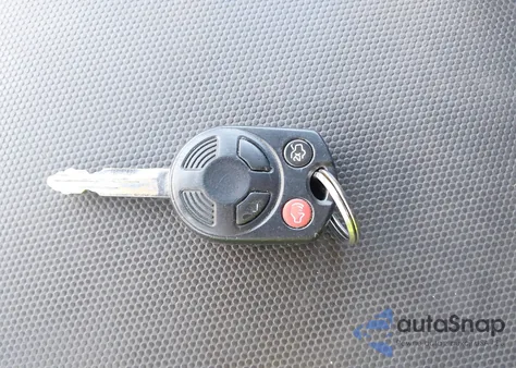 2010 Ford Escape Xlt из США, поврежденный, VIN 1FMCU9D72AKA95224